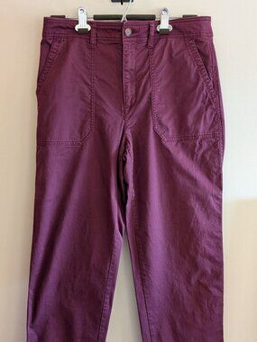 NWOT GAP Womens V-hr Girlfriend High-Rise, Cropped Khaki, Plum,Sz 10